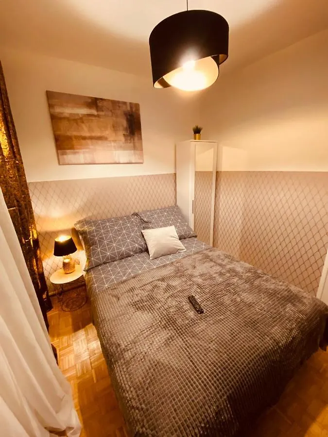 Clicktheflat Wokalna Apart Rooms Варшава 0*,